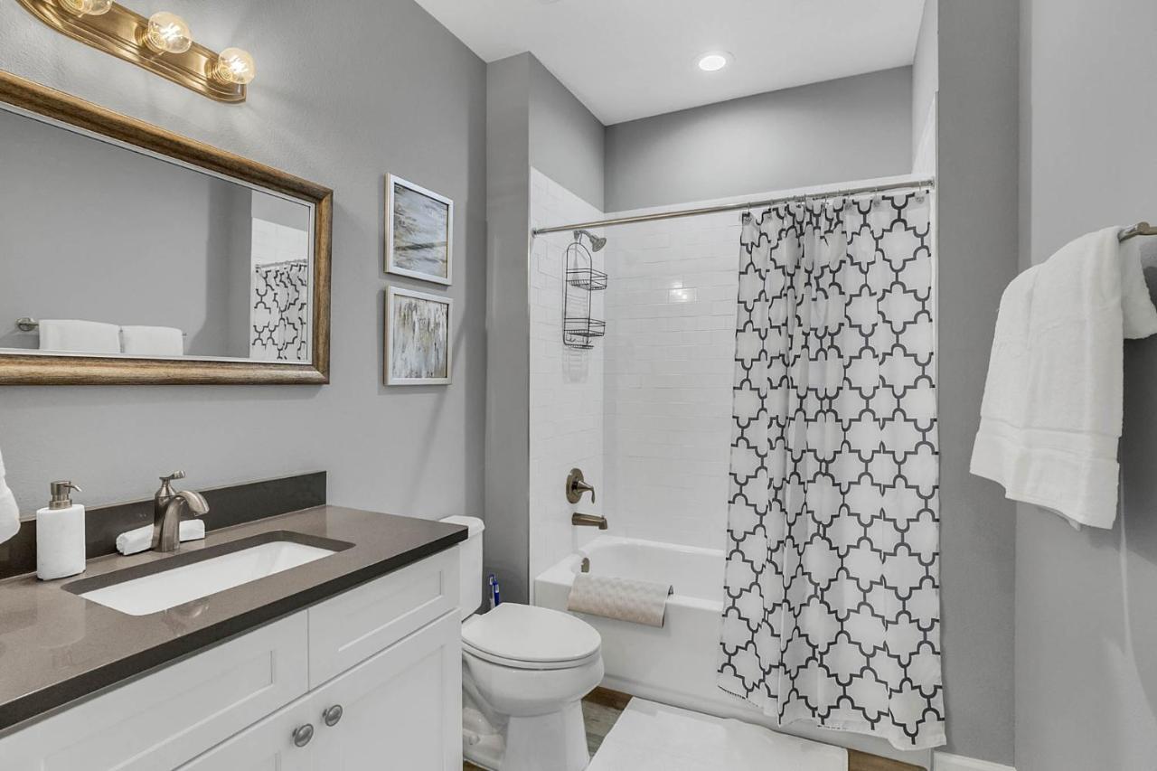 New 1/1 :loft Minutes From Heart Of -unit C Appartement Tampa
